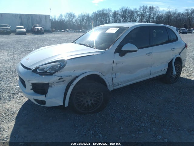 2017 Porsche Cayenne, VIN: WP1AA2A23HKA85637