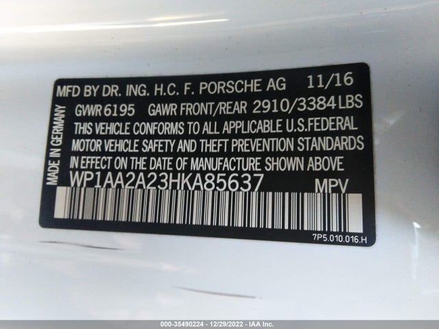 2017 Porsche Cayenne, VIN: WP1AA2A23HKA85637