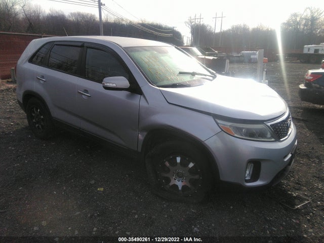 2015 Kia Sorento, VIN: 5XYKT3A60FG574749