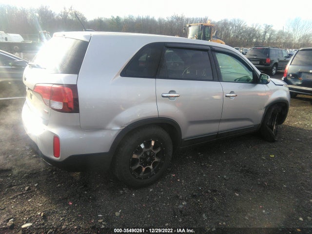 2015 Kia Sorento, VIN: 5XYKT3A60FG574749