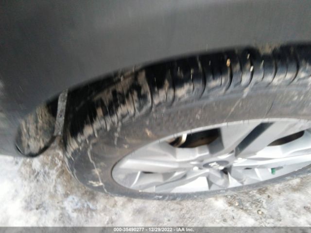 KNDEUCAAXM7068922 KIA SELTOS S