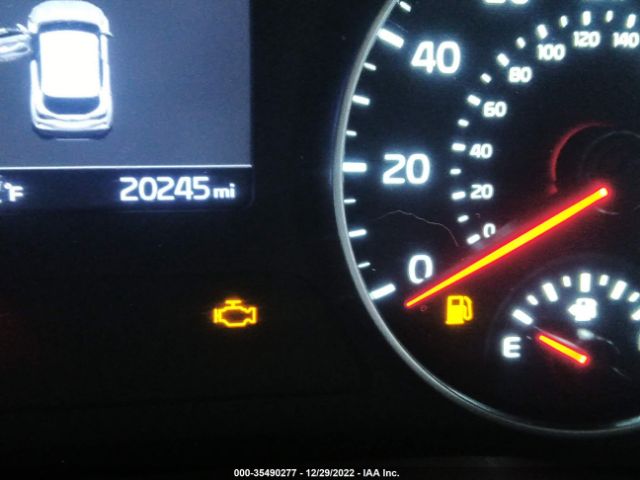 KNDEUCAAXM7068922 KIA SELTOS S