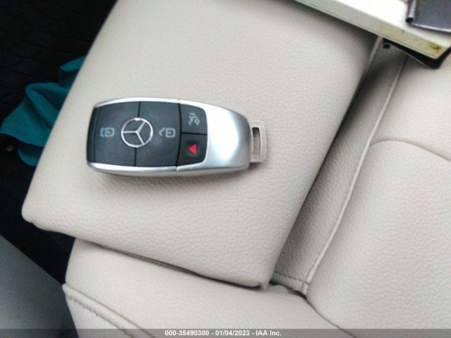 2021 Mercedes-Benz GLB-Class, VIN: W1N4M4HB0MW107404