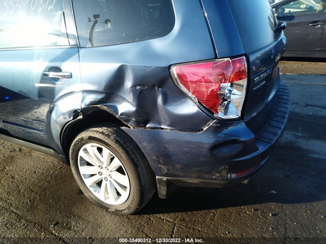 2011 SUBARU FORESTER 2.5X LIMITED VIN: JF2SHAEC8BH723627