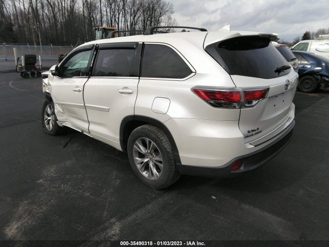 2015 Toyota Highlander, VIN: 5TDZKRFHXFS115679