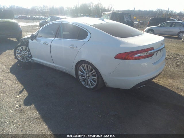 Jaguar XF 2013 SAJWJ0EF8D8S84538 Image 4