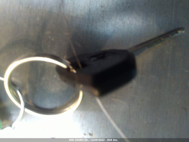 Dodge RAM 1500 2000 1B7HC16Y8YS561592 Image 3