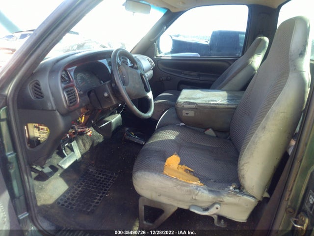 Dodge RAM 1500 2000 1B7HC16Y8YS561592 Image 7