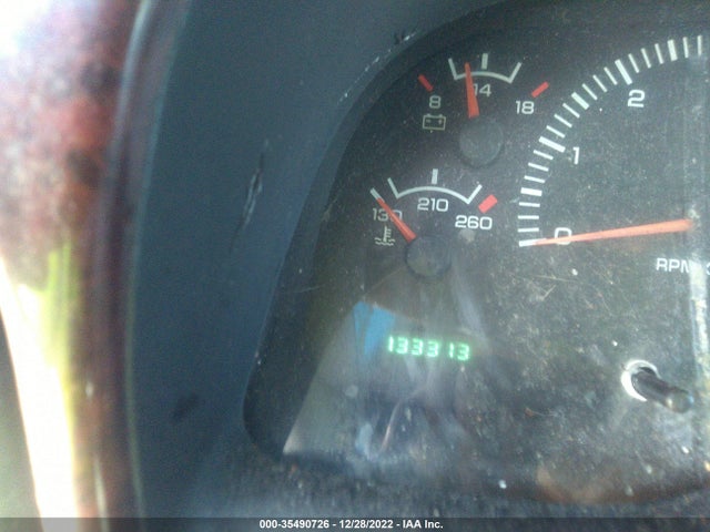 Dodge RAM 1500 2000 1B7HC16Y8YS561592 Image 9