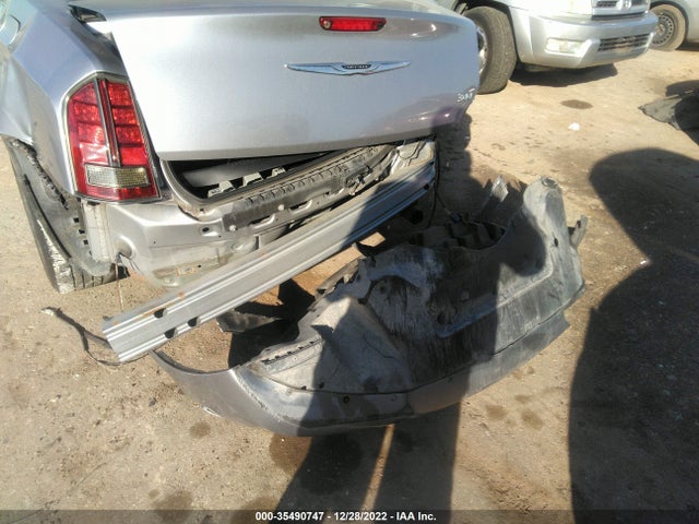 Chrysler 300 2014 2C3CCABG7EH337082 Image 6