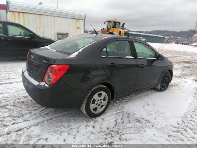 Chevrolet SONIC LS 2014 1G1JA5SH1E4221939 Image 5