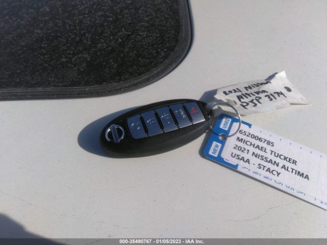 1N4AL4CV8MN308610 Nissan Altima 2.0 Sr