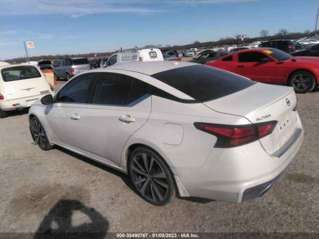 1N4AL4CV8MN308610 Nissan Altima 2.0 Sr