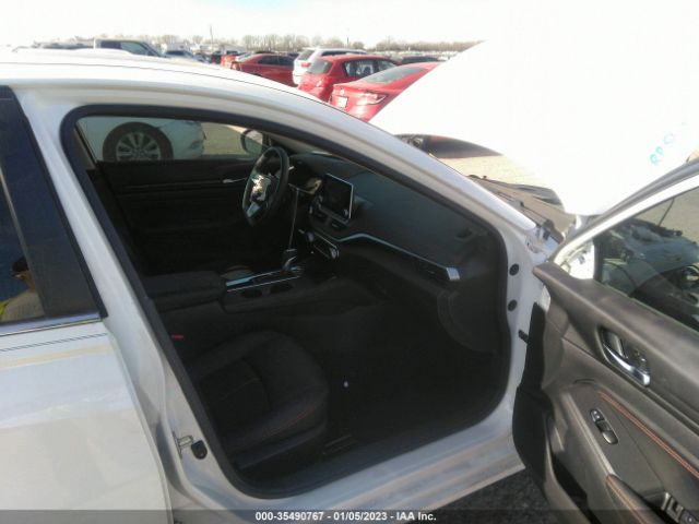 1N4AL4CV8MN308610 Nissan Altima 2.0 Sr