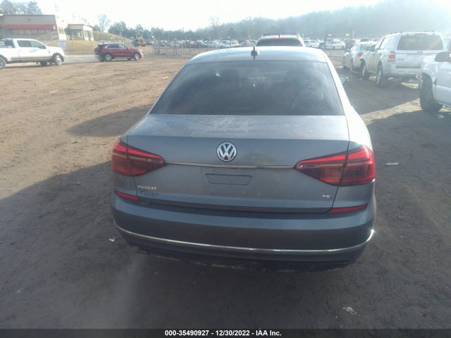 2017 Volkswagen Passat, VIN: 1VWDT7A32HC073338