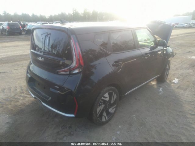 KNDJ53AUXP7841057 KIA Soul Gt-line
