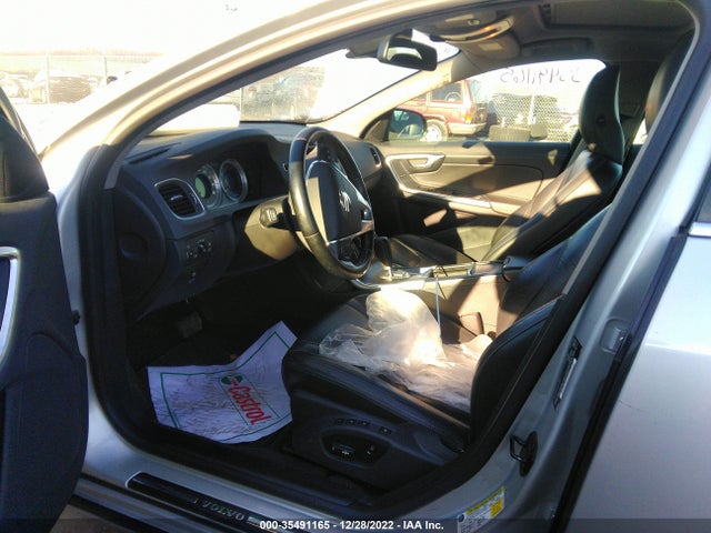 Volvo S60 T5 2012 YV1622FS2C2102217 Image 5
