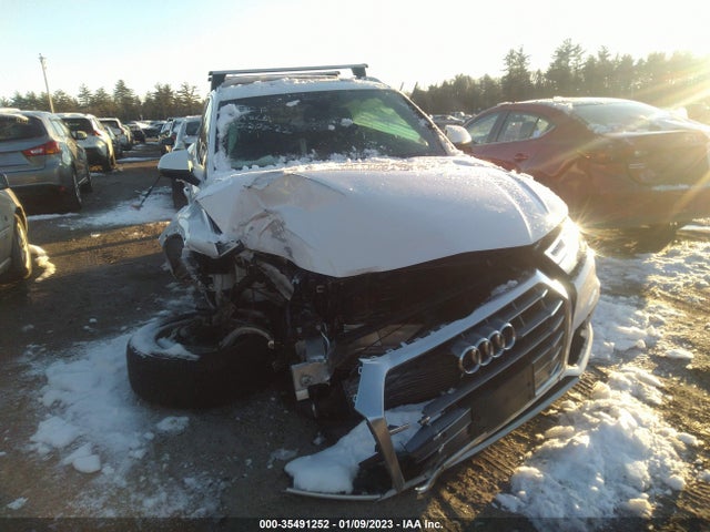 WA1BNAFY3K2140784 Audi Q5 Premium Plus