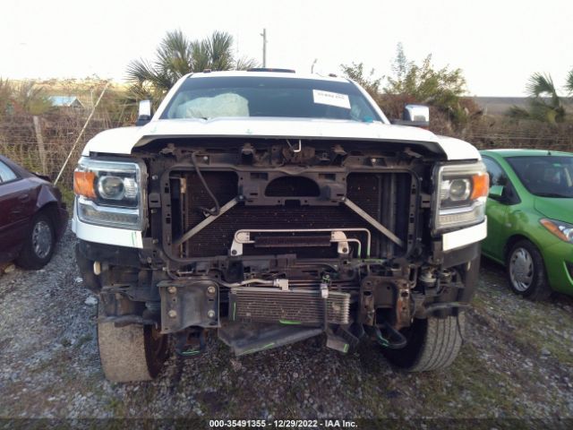 1GT12UE85GF199347 GMC Sierra 2500hd Denali