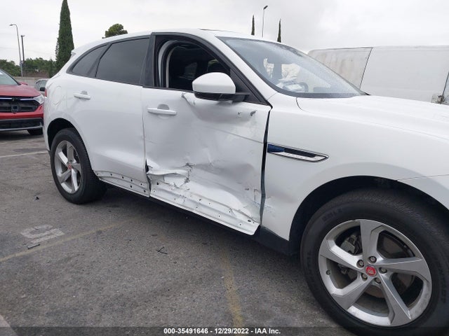 2018 Jaguar F-PACE, VIN: SADCJ2FXXJA276390