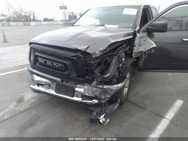 1C6RR6GG6JS298814 RAM 1500 Slt