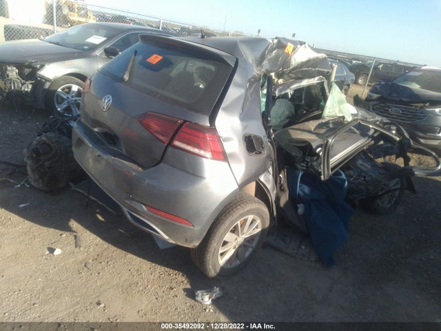 Volkswagen GOLF S/SE 2019 3VWG57AU3KM012392 Image 4