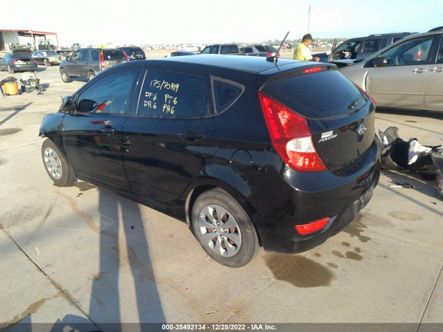 Hyundai ACCENT SE 2017 KMHCT5AE4HU304802 Image 3