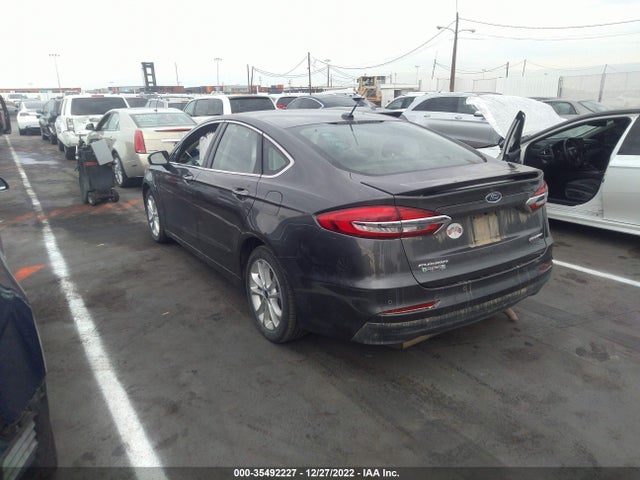 2019 Ford Fusion, VIN: 3FA6P0SU6KR175898