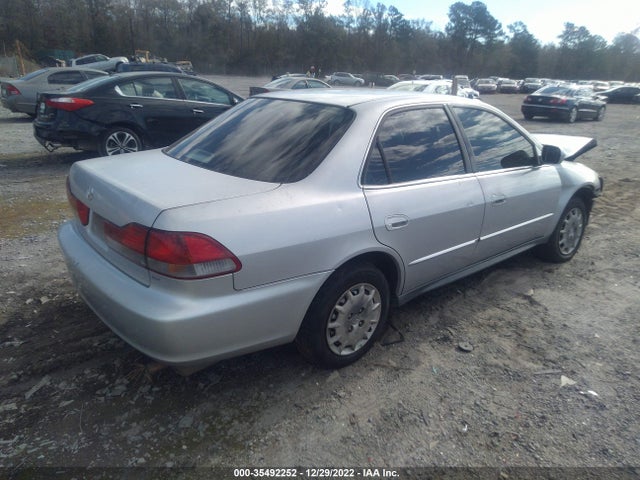 2002 HONDA ACCORD SDN LX VIN: 1HGCG554X2A075630