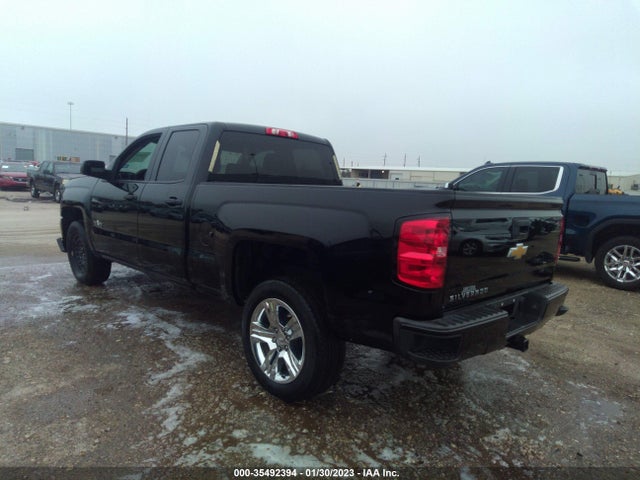 Chevrolet Silverado 1500 Custom 2018 1GCRCPEC2JZ366999 Image 3
