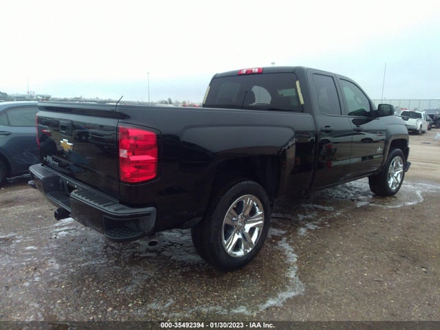 Chevrolet Silverado 1500 Custom 2018 1GCRCPEC2JZ366999 Image 4