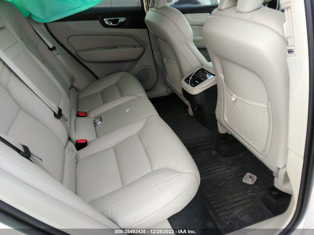 Volvo XC60 2019 YV4A22RL8K1344502 Image 8
