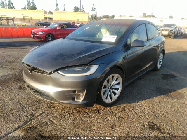 Tesla Model X 90d/75d/100d 2017 5YJXCBE22HF077266 Image 2