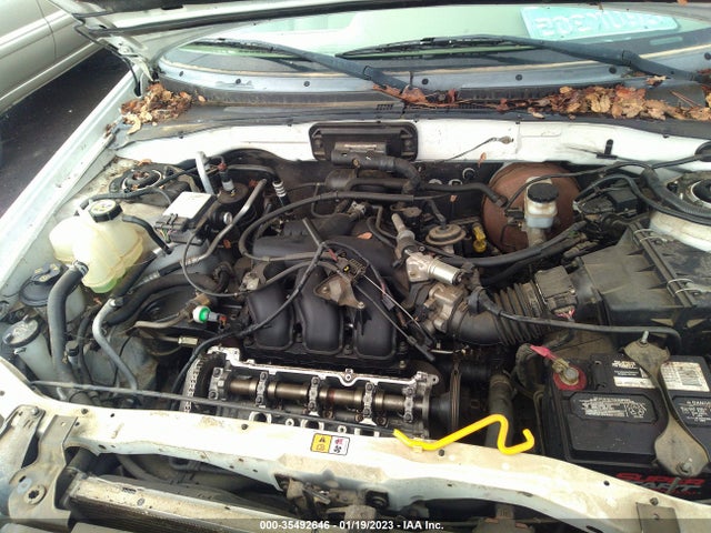 2002 MAZDA TRIBUTE LX/ES VIN: 4F2CU08142KM34041