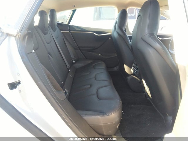 2015 Tesla Model S, VIN: 5YJSA1H25FF080780
