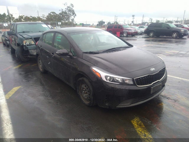 2017 Kia Forte, VIN: KNAFK5A82H5692392