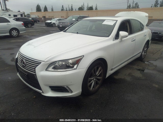 2015 Lexus LS, VIN: JTHBL5EF0F5135774
