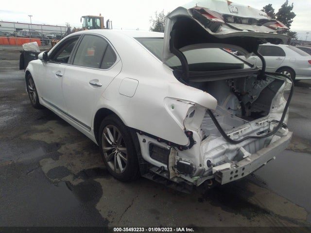 2015 Lexus LS, VIN: JTHBL5EF0F5135774