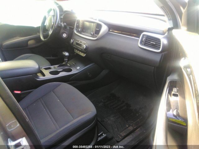 5XYPGDA55KG480271 KIA Sorento Lx V6