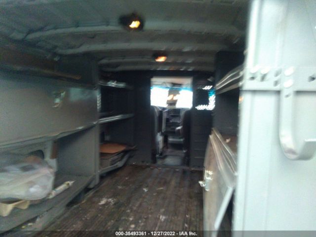 1N6BF0KY1JN818199 Nissan Nv Cargo S