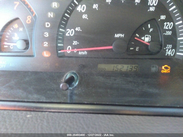 2004 TOYOTA CAMRY LE/XLE VIN: JTDBF30KX40154098