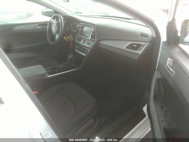 Hyundai SONATA SE 2019 5NPE24AF1KH750779 Image 5
