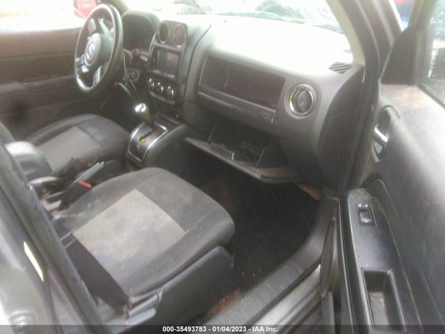 1C4NJPBA6ED573888 Jeep Patriot Sport/altitude