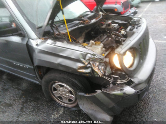 1C4NJPBA6ED573888 Jeep Patriot Sport/altitude