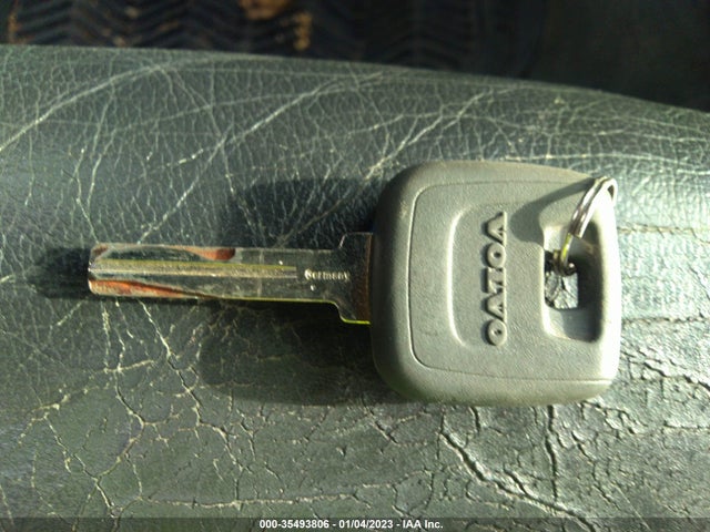 Volvo S70 1999 YV1LT56D8X2584006 Image 3