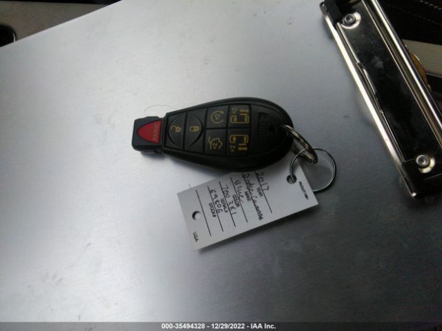 2C4RDGCGXHR700381 Dodge Grand Caravan Sxt