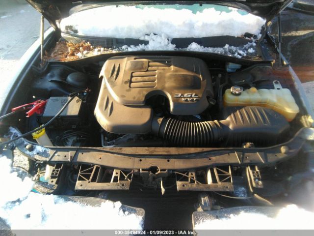2C3CDXHG7FH730069 Dodge Charger Sxt