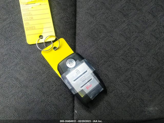 KNDCC3LC2H5055415 KIA Niro Touring Launch Edition