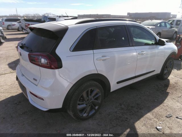 KNDCC3LC2H5055415 KIA Niro Touring Launch Edition