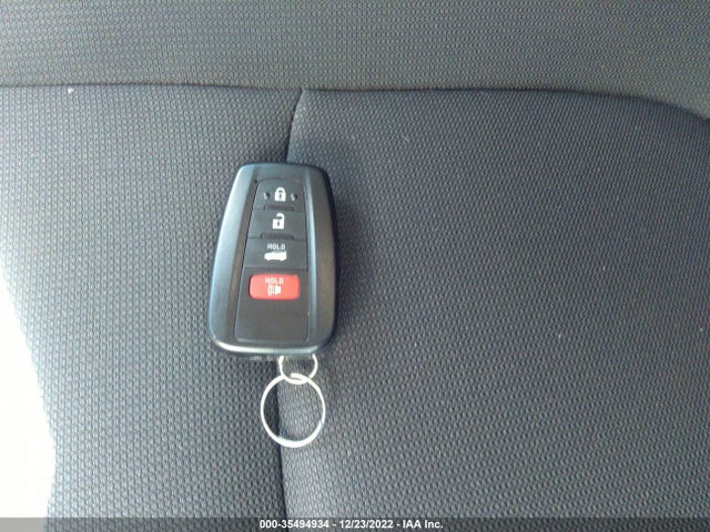 2022 Toyota Corolla, VIN: JTDEAMDE5N3012148